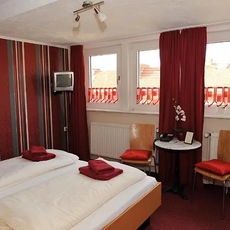 Hotel-pension Haus Neustadt בית הארחה